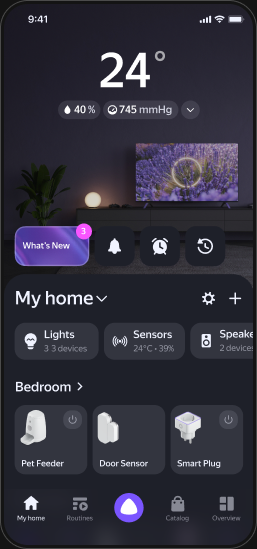 Smart Home app showing the home dashboard, rooms and connected devices